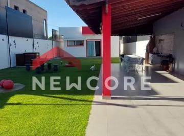Casa · 240m² · 3 Quartos · 4 Vagas · Casa em  Rua - Jardim Terra Branca - Bauru/SP