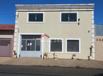 Casa · 286m² · 4 Quartos · 2 Vagas · Casa em  Rua Fernão Salles - Vila Hortência - Sorocaba/SP
