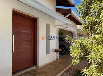 Casa · 217m² · 3 Quartos · 2 Vagas · Casa térrea 3 dormitórios 1 suíte e piscina no Taquaral em Campinas/SP