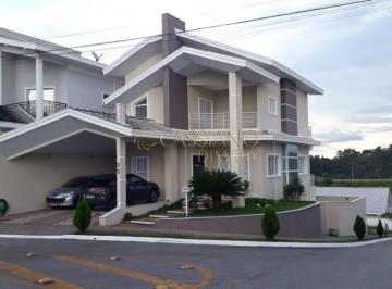 Casa · 254m² · 3 Quartos · 2 Vagas · Casa à venda de 210m² | 03 dormitórios, sendo 01 suíte e 02 vagas de garagem | Condomínio Residencia