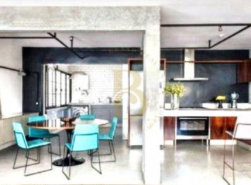 Apartamento · 147m² · 2 Quartos · 1 Vaga · Apartamento com 147 m², 2 quartos sendo 1 suíte à venda no bairro Jardim Europa.