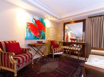 Apartamento · 300m² · 3 Quartos · 4 Vagas · Apartamento refinado, em andar alto, localizado em Moema.