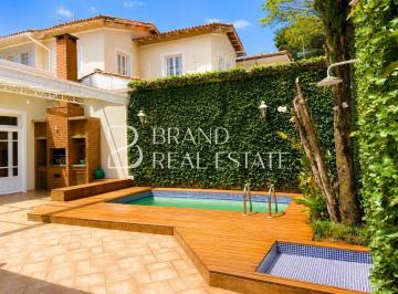 Casa · 282m² · 3 Quartos · 4 Vagas · Viva no Jardim Luzitânia: Conforto, Segurança e Excelente Localização