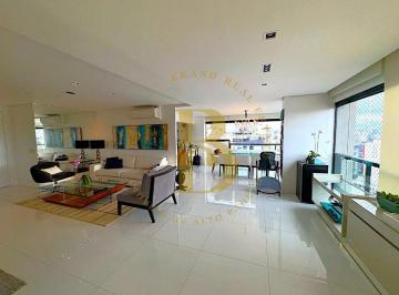 Apartamento · 185m² · 3 Quartos · 3 Vagas · 185m² em Moema | 1 por andar | 3 suítes | 3 vagas sendo 1 vaga para carro elétrico