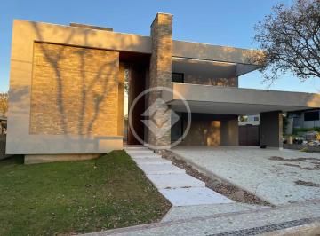 download.jpg · Sobrado 4 quartos no Condomínio Vitoria Golf Residence em Lagoa Santa MG / MY BROKER