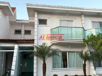 Casa · 130m² · 3 Quartos · 2 Vagas · Casa Condominio 3 dormitorios, 1 suite, piscina, 2 vagas-Guarulhos/Sp