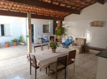 Casa · 175m² · 2 Quartos · 3 Vagas · Casa com 3 quartos a venda no Bairro de Interlagos