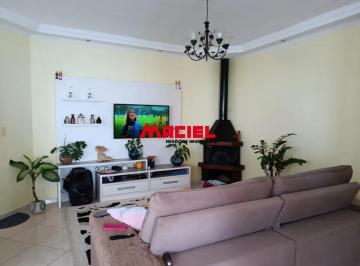 Casa · 150m² · 3 Quartos · 3 Vagas · BELÍSSIMA CASA NO RESIDENCIAL CAMBUÍ, 3 DORMITÓRIOS  E PISCINA