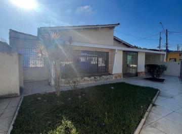 Comercial · 240m² · 3 Quartos · 3 Vagas · Casa Comercial térrea de esquina  no Pq Ponte Grande