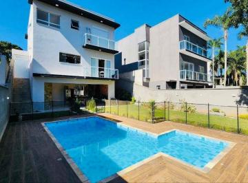 9d643ccebe3dad7c2870e25966df735d54ce29cb · Casa à venda no condomínio Villa Rica
