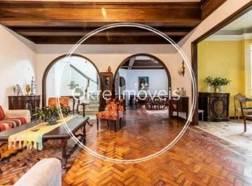 Casa · 479m² · 6 Quartos · 5 Vagas · Casa Tríplex com 6 Quartos e Elevador Jardim Botânico