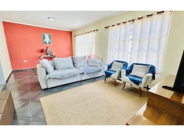 Casa · 186m² · 3 Quartos · 5 Vagas · Casa para venda em Jardim São Lourenzo de 186.00m² com 3 Quartos e 5 Garagens