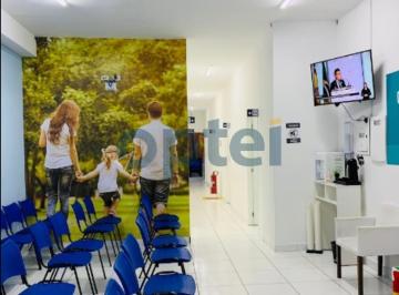 Casa · 250m² · 9 Quartos · Sobrado para venda e aluguel em Itaquera de 250.00m² com 9 Quartos