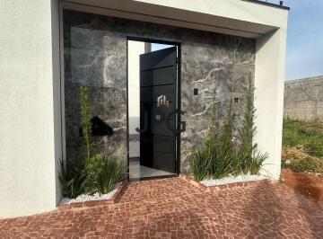 Casa · 172m² · 3 Quartos · 2 Vagas · Casa em Grand Ville, Uberlândia/MG