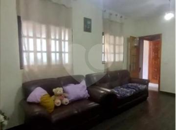 Casa · 188m² · 6 Quartos · 2 Vagas · Casa com 6 quartos à venda em Medeiros - SP