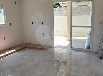 Casa · 107m² · 3 Quartos · 2 Vagas · Condomínio com 3 quartos à venda em Vila omízollo - SP