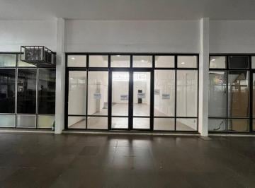 Comercial · 91m² · 
                                Andar Comercial para Alugar em Igrejinha, Centro - Sala térrea
    