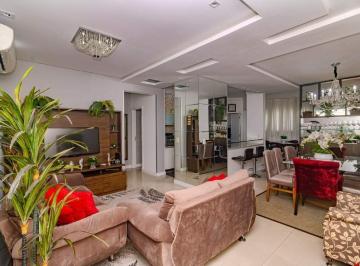 Apartamento · 90m² · 2 Quartos · 1 Vaga · Apartamento próximo ao mar á venda no centro de Balneário Camboriú