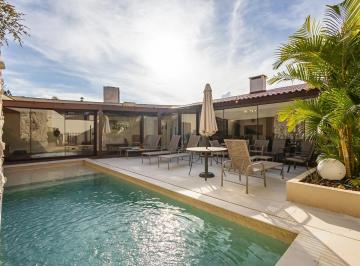 VOh55Cx7vLZQiyZZuLB0jkhxIM9ImLeGsum84FTI.jpg · Casa Residencial de 4 quartos no bairro Ahú