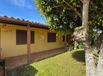 Casa · 128m² · 3 Quartos · 1 Vaga · Casa Mobiliada Próximo do Mar em Nova Tramandaí