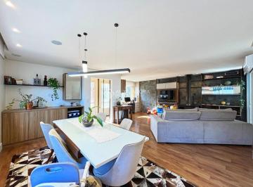 Casa · 170m² · 3 Quartos · 3 Vagas · Casa térrea à venda no bairro Tristeza com 3 quartos e garagem para 2 carros