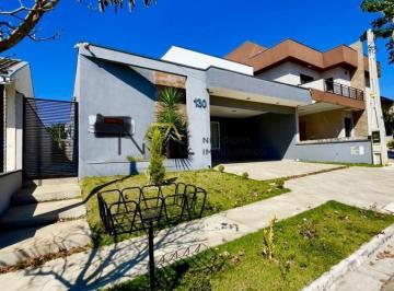 202508021841582690.jpeg · Casa em Condomínio para Venda em Caçapava, Condomínio Terras do Vale, 3 dormitórios, 1 suíte, 2 banh