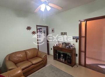 Casa · 157m² · 3 Quartos · 1 Vaga · Otima casa para venda no Jardim 02 Coracoes !!