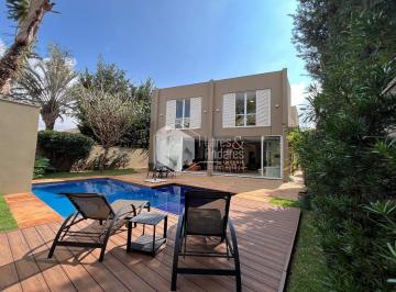 Casa · 325m² · 4 Quartos · 4 Vagas · Imoveis - no Condomínio Guaporé