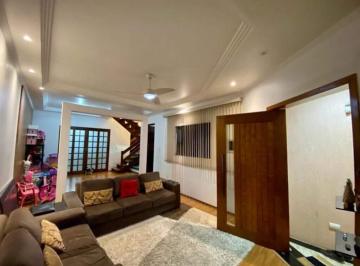 Casa · 465m² · 3 Quartos · 2 Vagas · Sobrado em Parque Flamengo, Guarulhos/SP de 465m² 3 quartos à venda por R$ 950.000,00