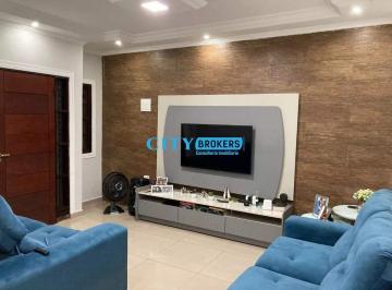 Casa · 225m² · 3 Quartos · 1 Vaga · Sobrado em Vila Cecília, Mogi das Cruzes/SP de 225m² 3 quartos à venda por R$ 699.000,00