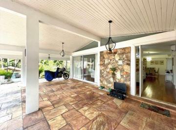 Casa · 850m² · 4 Quartos · 6 Vagas · Casa em Vila Santo Antônio, Cotia/SP de 850m² 4 quartos à venda por R$ 2.980.000,00