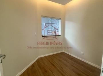 Casa · 210m² · 3 Quartos · 5 Vagas · Sobrado em Vila Scarpelli, Santo André/SP de 210m² 3 quartos à venda por R$ 1.420.000,00
