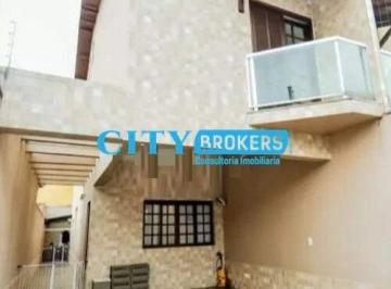 Casa · 180m² · 3 Quartos · 4 Vagas · Imoveis - na Vila Planalto