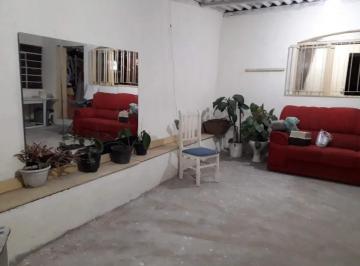 Casa · 300m² · 7 Quartos · 1 Vaga · Sobrado em Jardim das Camélias, São Paulo/SP de 300m² 7 quartos à venda por R$ 480.000,00