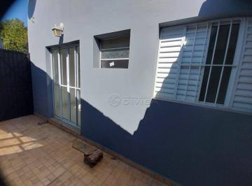Casa · 45m² · 1 Quarto · Casa em , Elias Fausto/SP de 45m² 1 quartos para locação R$ 1.800,00/mes