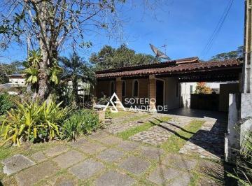 54275e7667924fcb4b9ce4f644e6c75212ebe52f · Linda casa com piscina no Park Imperial