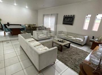 Casa · 261m² · 3 Quartos · Sobrado com 3 quartos à venda em Vila euclides - SP