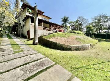 Casa de 4 quartos, Carapicuíba · Casa à venda na Granja Viana com 4 quartos, piscina e muito lazer 