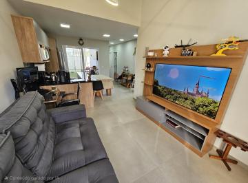 Casa · 80m² · 3 Quartos · 2 Vagas · Casa para Venda - 80m², 3 dormitórios, sendo 1 suites, Hípica