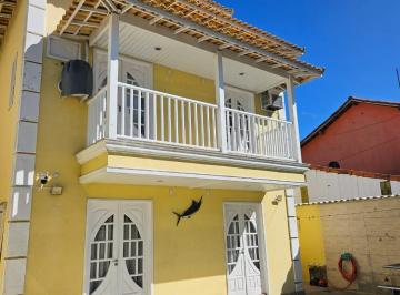 Casa de 3 quartos, Cabo Frio · Temporada Família Casa Duplex Piscina e Churrasco Praia Peró