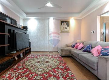 Casa · 226m² · 3 Quartos · 2 Vagas · Casa à Venda para uso residencial ou comercial - Centro de Mogi das Cruzes