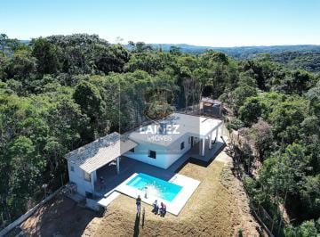 Rural · 1680m² · 3 Quartos · Chácara em Centro - São Lourenço da Serra