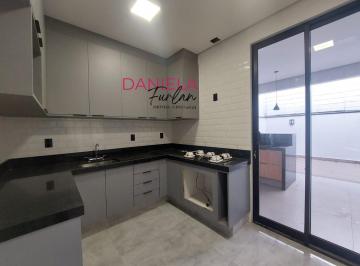 202505271917394259.jpg · Casa Térrea á Venda - Condomínio Flores com 3 Suítes e Piscina