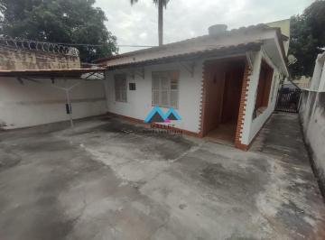 Foto 01 · Excelente casa de 2 quartos, 71 m², com varanda e vaga de garagem, à venda no Sampaio.