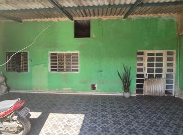 Casa de 3 quartos, Ceilândia · Casa na laje 3 qtos c/ suíte, 4 vagas de garagem para todo tipo de investidor!