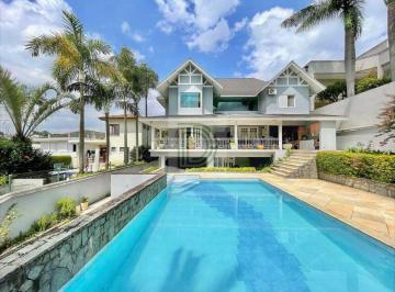 Casa de 4 quartos, Cotia · Maravilhosa residência, excelente acabamento, integração, espaço e conforto