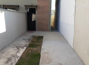 Foto 01 · Casa à venda em Resende-RJ, Bairro Monet: 2 quartos, 1 suíte, 1 sala, 1 banheiro, 2 vagas de garagem