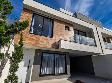 Casa · 139m² · 3 Quartos · Casa à venda - em Santa Felicidade
