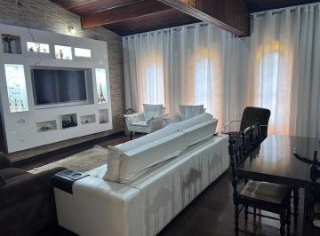 Casa · 225m² · 4 Quartos · 3 Vagas · Casa de 225 m², 4 quartos em Vila Humaitá, Santo André