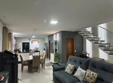 Casa · 252m² · 3 Quartos · 2 Vagas · Casa em Condomínio de 252 m², 3 quartos em Pitas, Cotia
